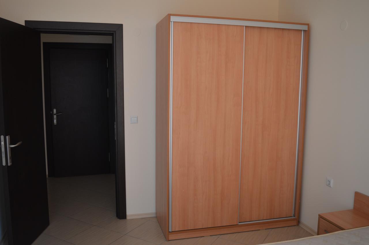 Bratanov Sunset Beach 4 Aparthotel Slăntjev Brjag Exteriör bild
